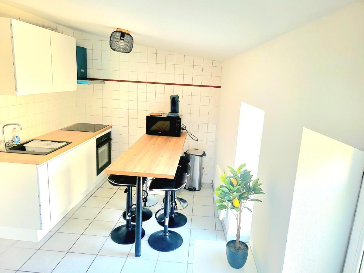 2 400 M Centre Gare Appartement *